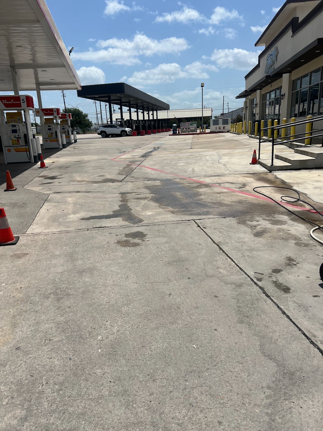 Pressure washing, commercial cleaning, Deep cleaning, Humble Tx 