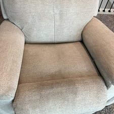 Upholstery-cleaning-steam-cleanerDeep-Cleaning-Baytown-Texas 1