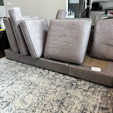 upholstery-cleaningsteam-cleaningDeep-cleaning-pearland-tx 0